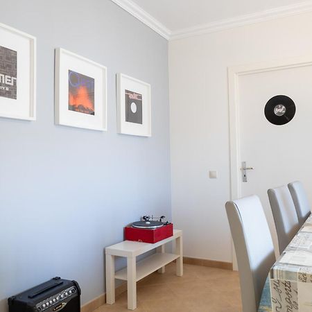 Vinyl Flat Bed & Breakfast - Rooms Lagos Extérieur photo