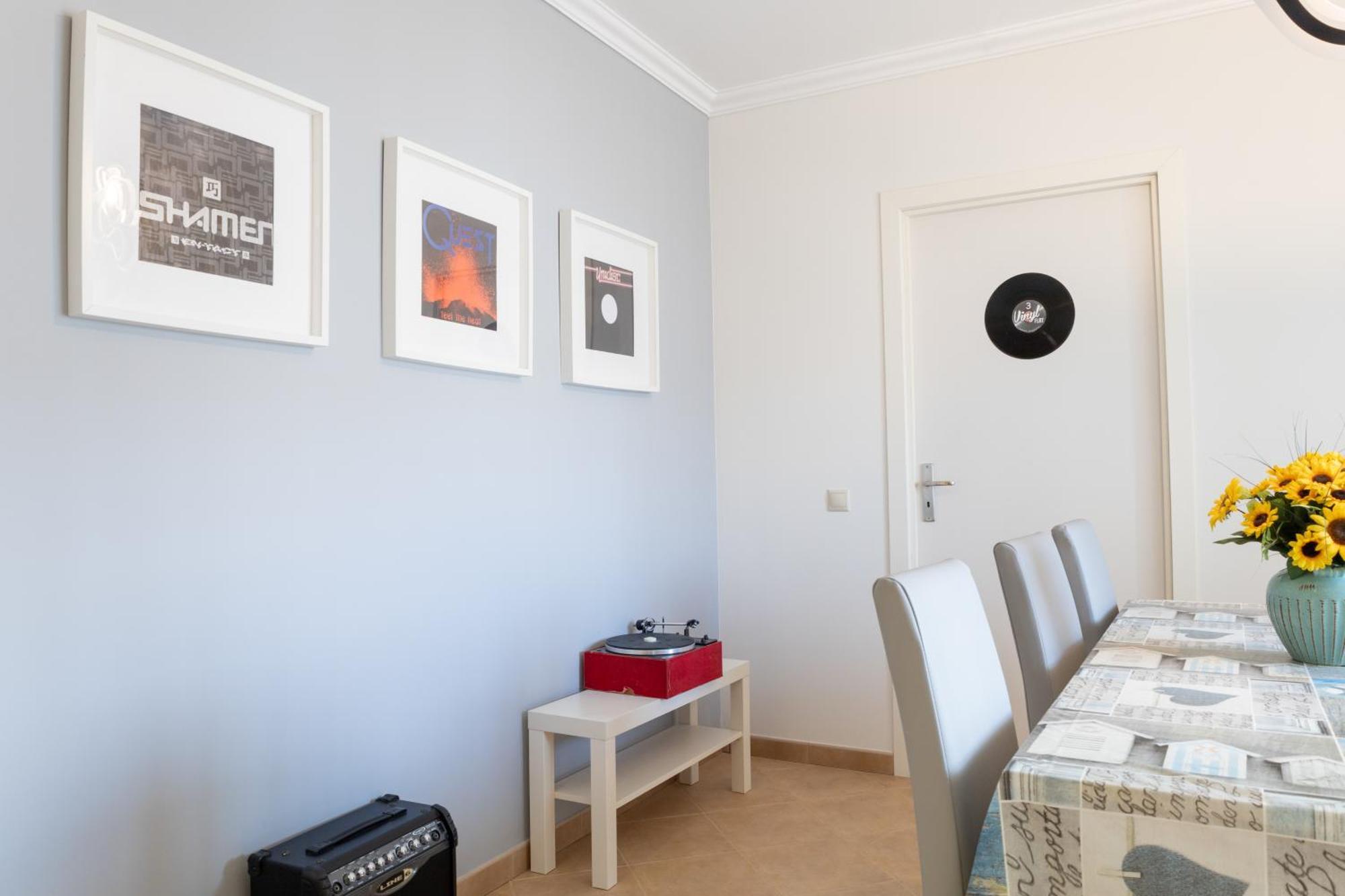 Vinyl Flat Bed & Breakfast - Rooms Lagos Extérieur photo