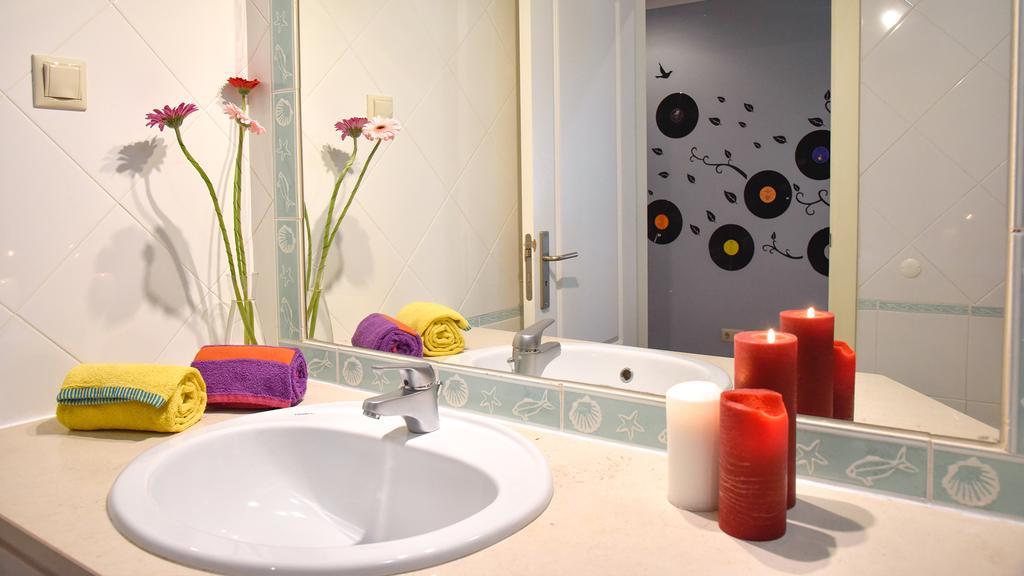 Vinyl Flat Bed & Breakfast - Rooms Lagos Extérieur photo